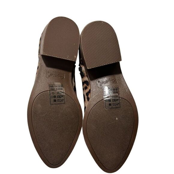 Qupid Leopard Booties - Picture 6 of 6